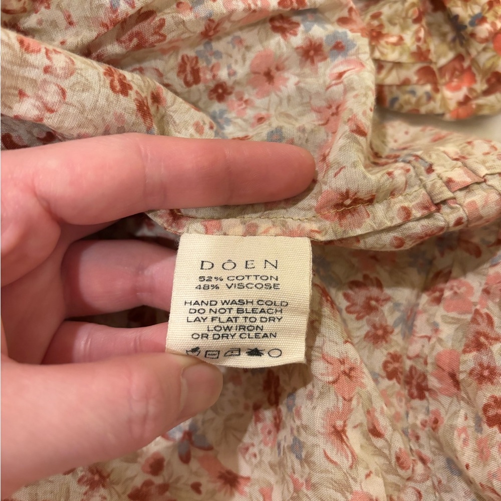 Doen SONNET DRESS PINK
VALLEY FLORAL - Picture 4 of 4